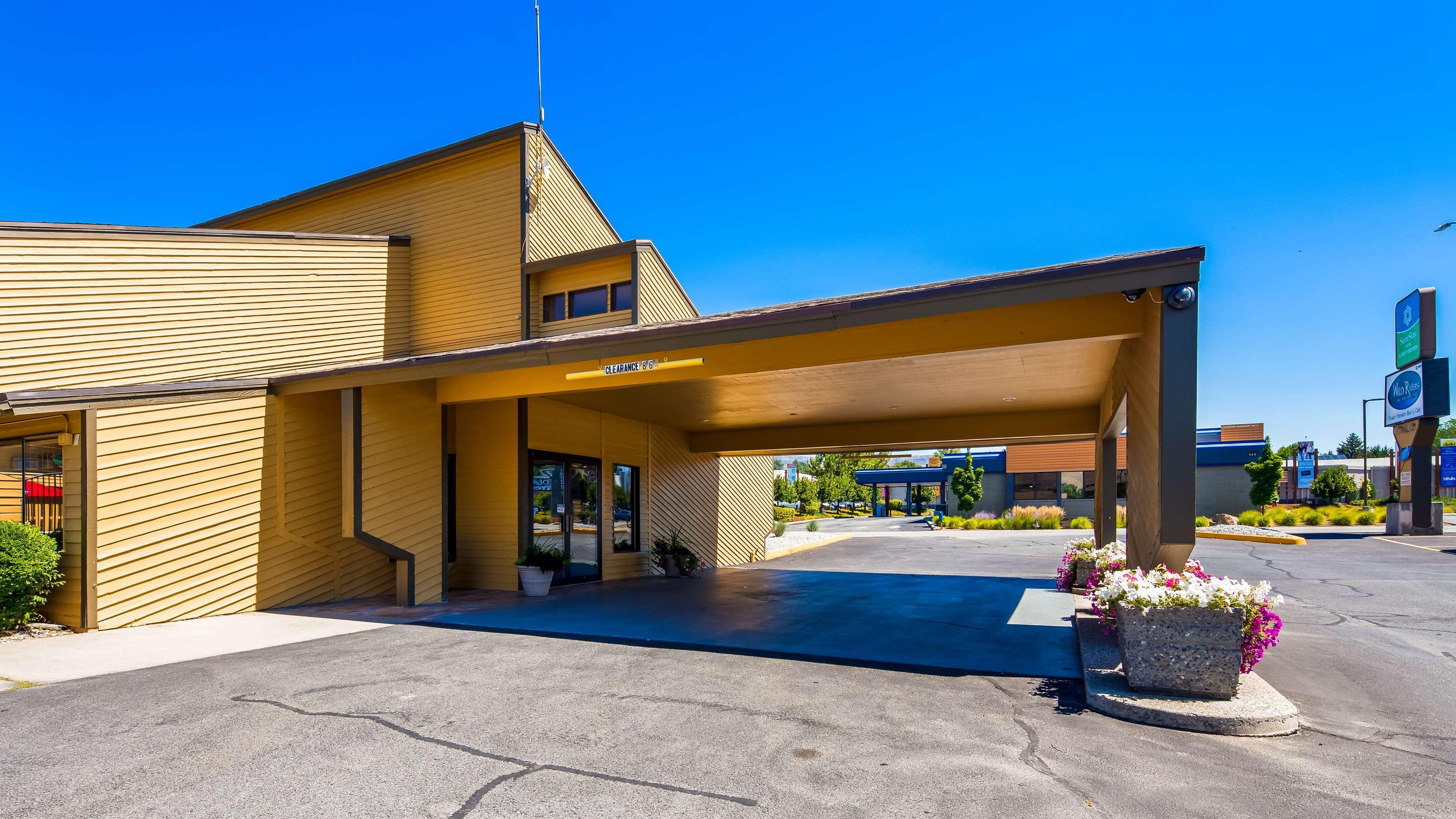 Best Western La Posada Motel Fillmore Exterior photo